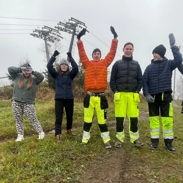 Ulkoiluviikko: Tuva 2 kävi valloittamassa Sappeenvuoren. #aitoonkoulutuskeskus #aitoomeininkiä